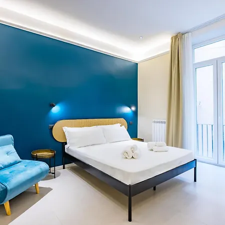 Modern Spacious In The Heart Of * Neapol