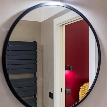 Modern Spacious In The Heart Of Apartament