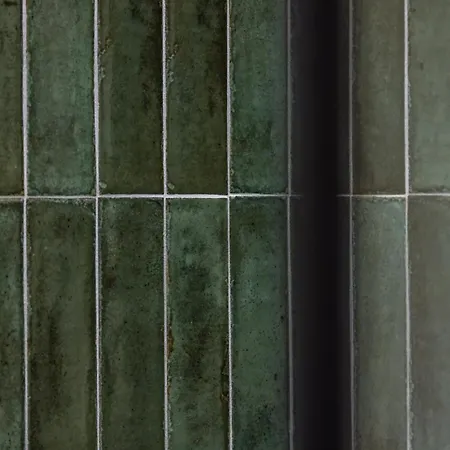 Modern Spacious In The Heart Of *