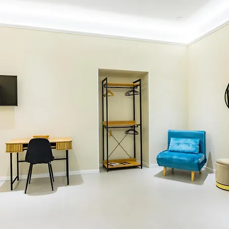 Modern Spacious In The Heart Of *