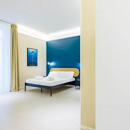 Modern Spacious In The Heart Of *