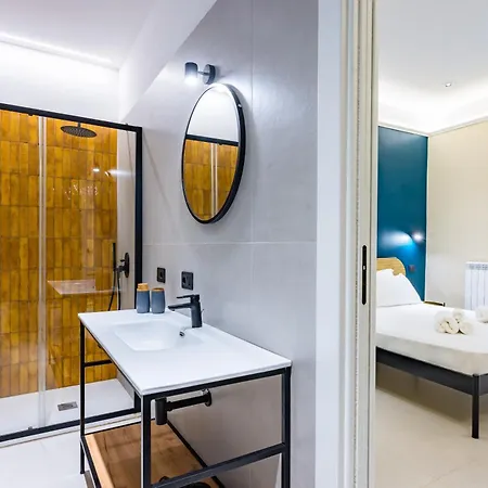 Modern Spacious In The Heart Of Apartament *