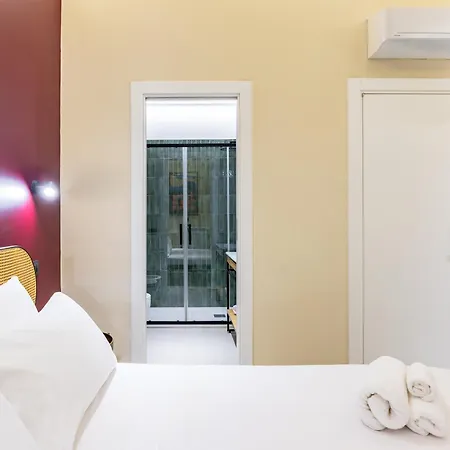 Modern Spacious In The Heart Of